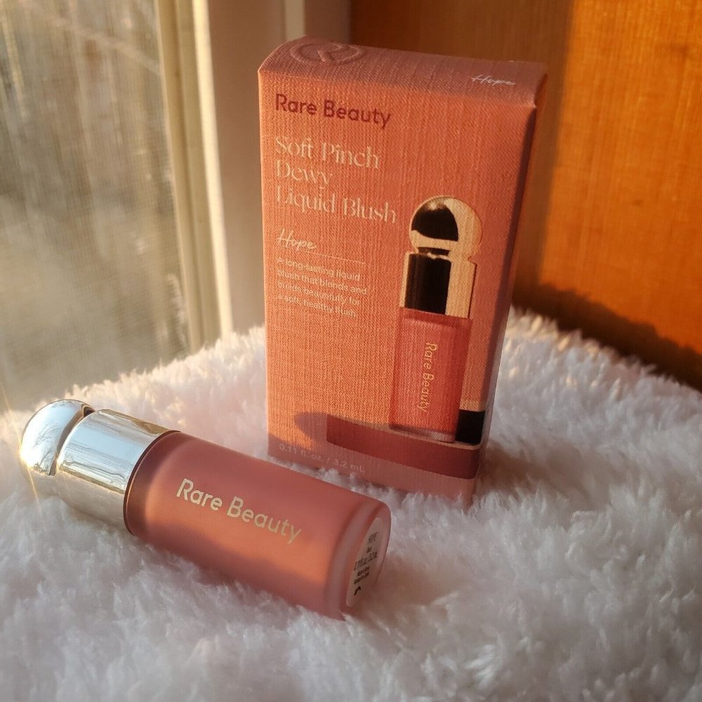Rare Beauty By Selena Gomez Soft Pinch Liquid Blush Mini in Hope NEW - Picture 12 of 13